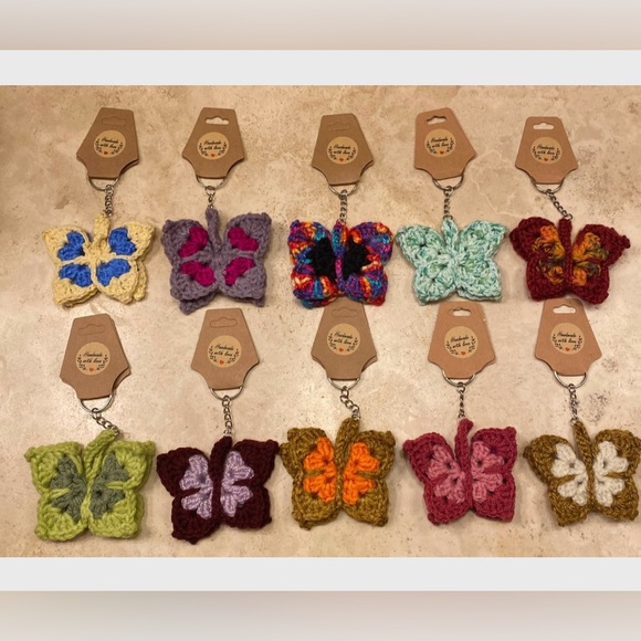 Lot of 10 3D Crochet butterfly Keychains ornament - Picture 1 of 7